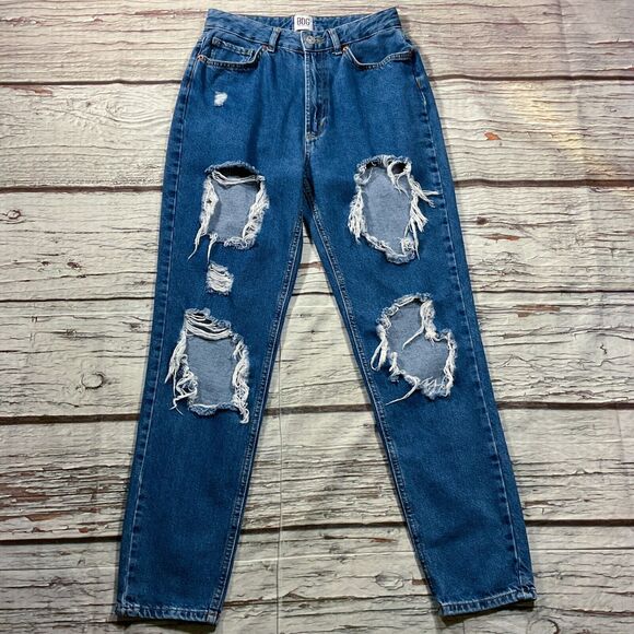 BDG Womens Jeans size 4 W27 Medium Wash Mom High Rise x28”insm 100% Cotton Denim - Picture 2 of 11